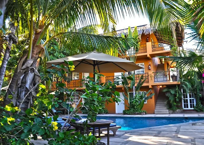 Hotel The 4*